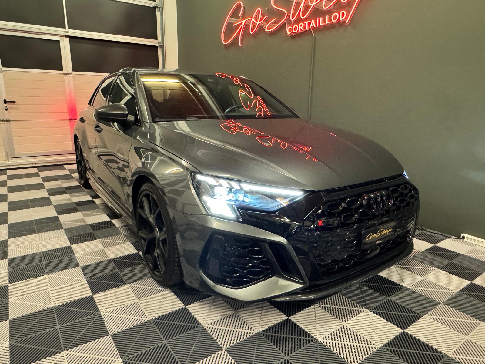 AUDI RS3 Sportback 2.5 TSI quattro S-tronic-image-7
