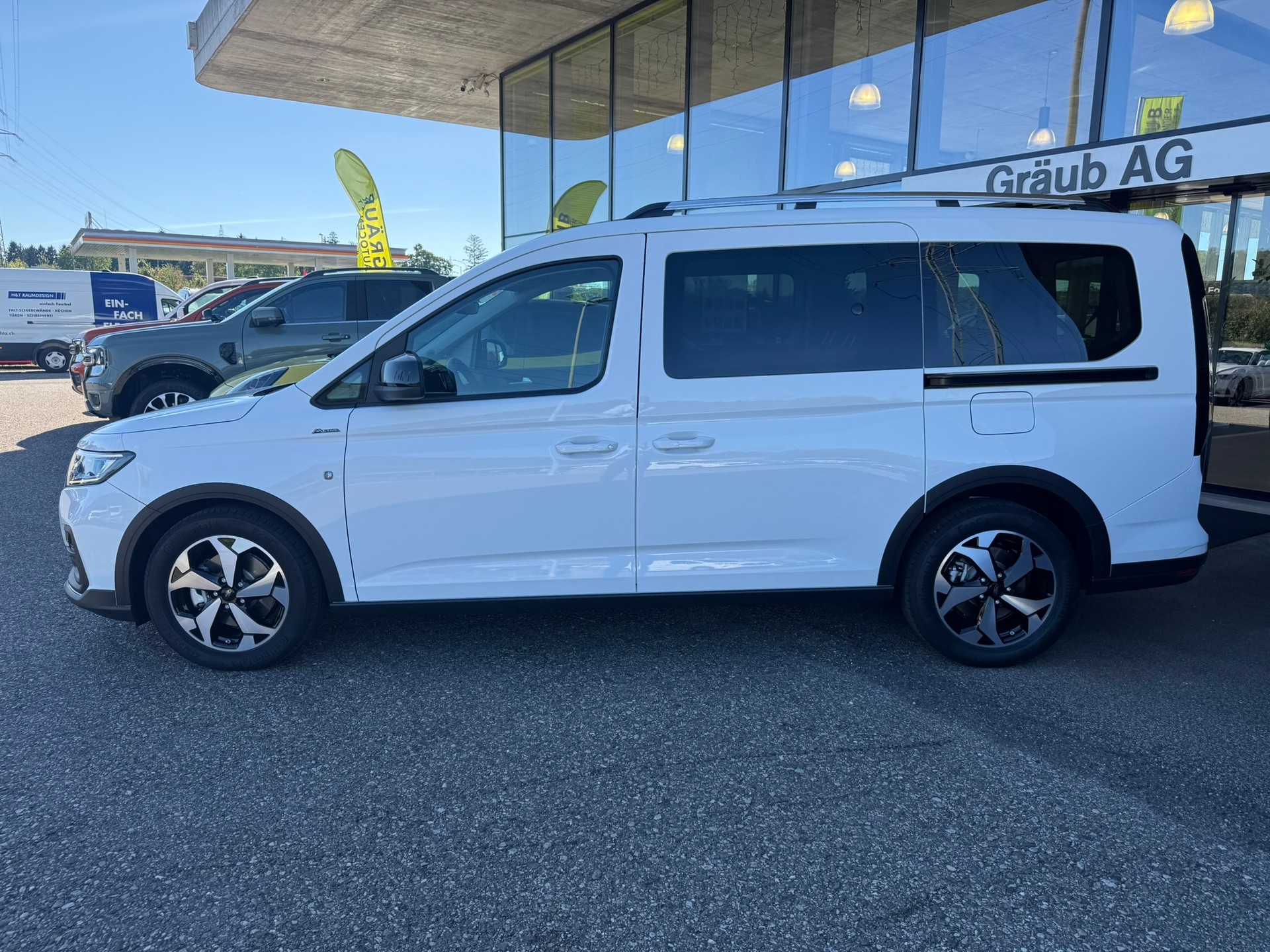 FORD Grand Tourneo Connect 2.0 EcoBlue AWD Active-image-3