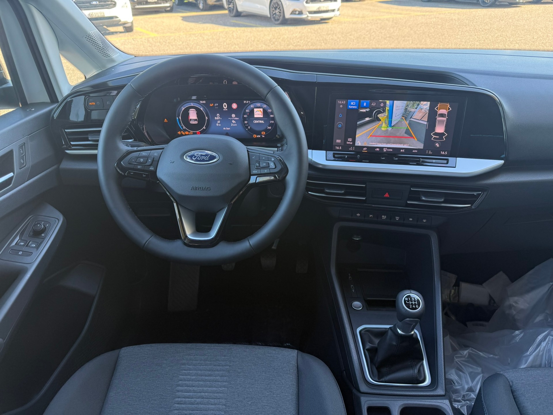 FORD Grand Tourneo Connect 2.0 EcoBlue AWD Active-image-9