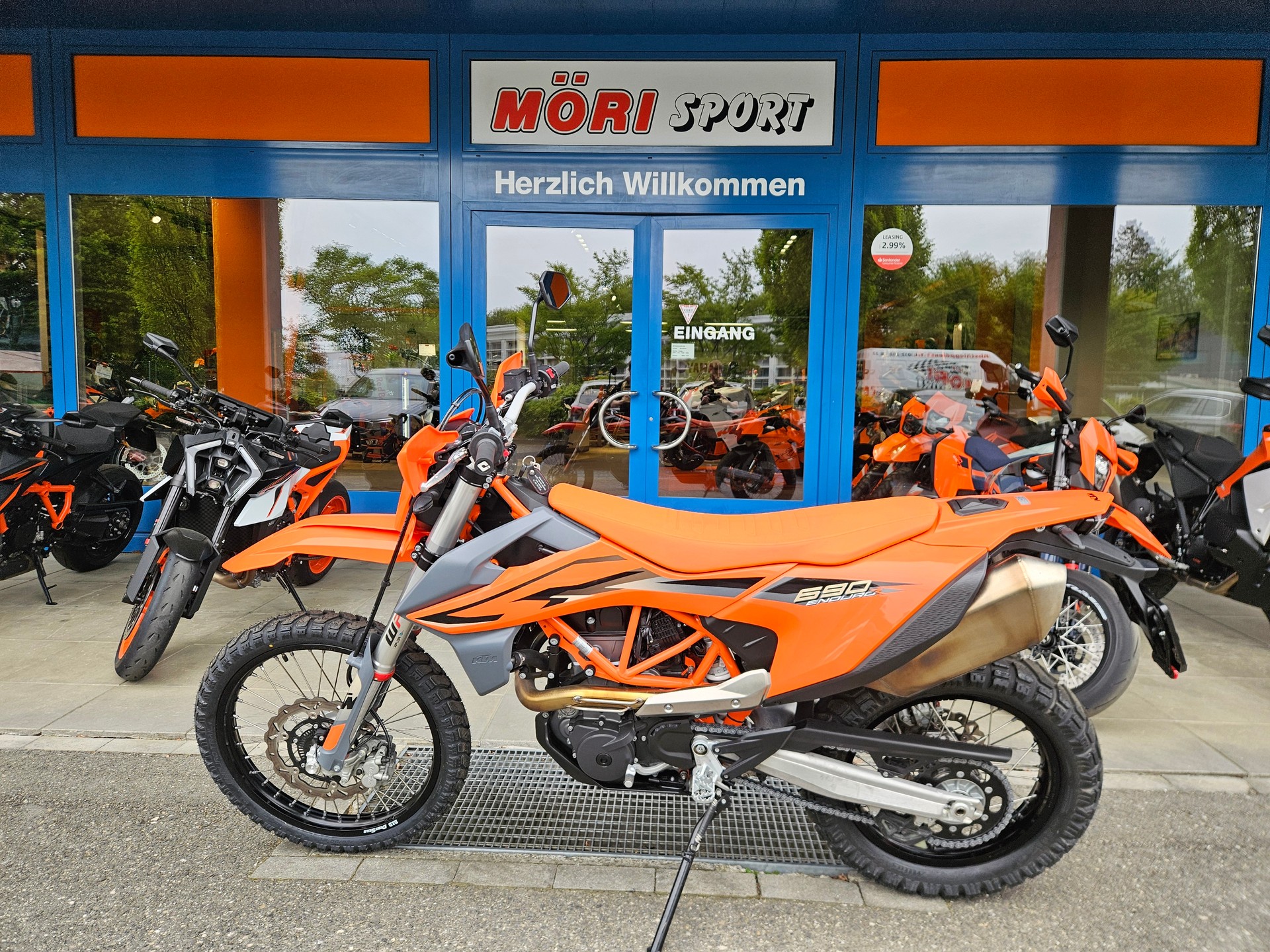 KTM 690 Enduro R-showroom-element-3