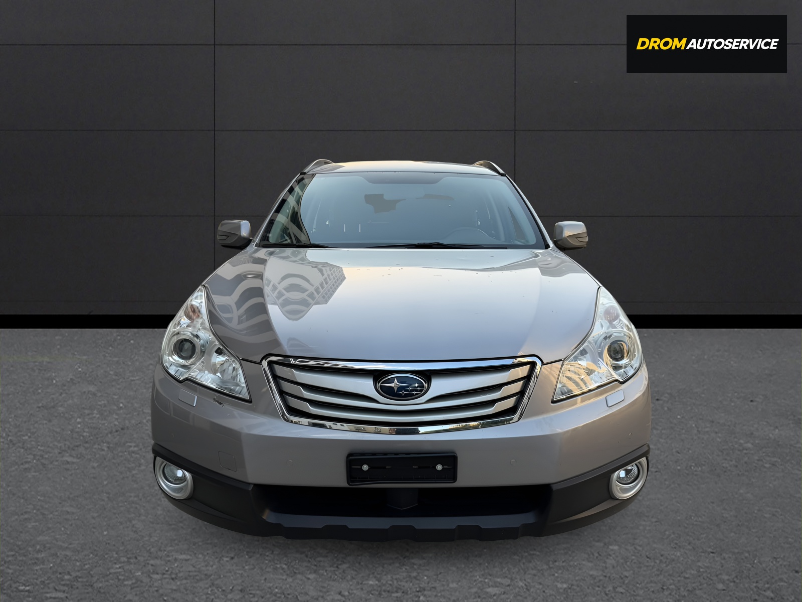 SUBARU Outback 2.5i Swiss AWD Lineartronic-image-2