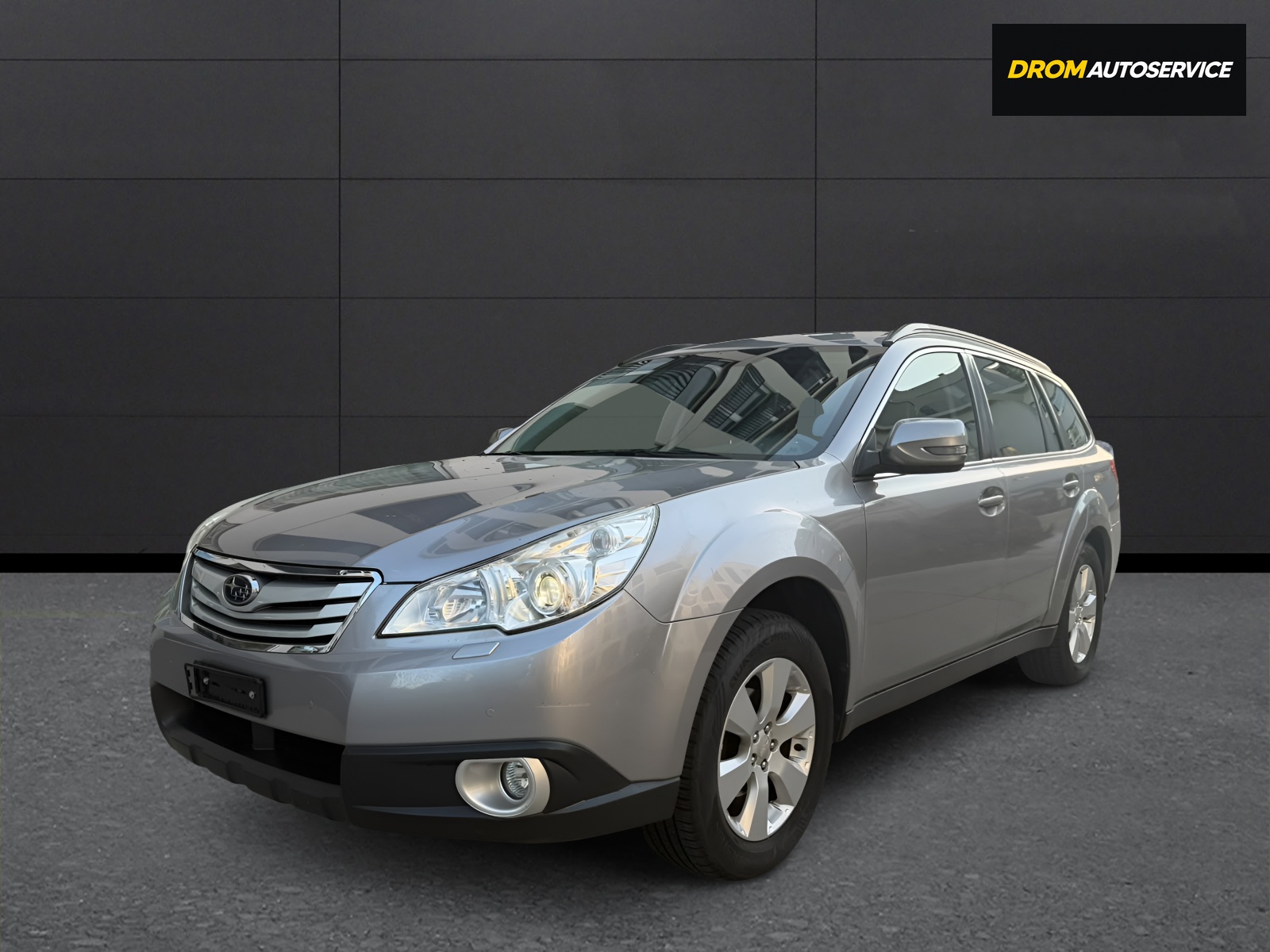 SUBARU Outback 2.5i Swiss AWD Lineartronic-image-1