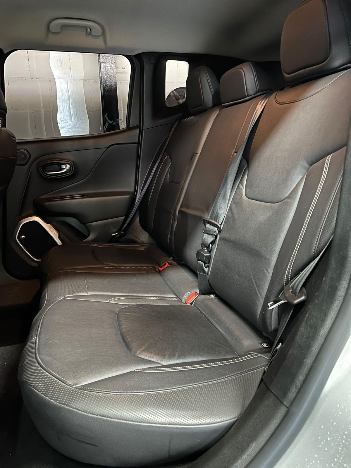 JEEP Renegade 1.4 Turbo Limited AWD-image-18