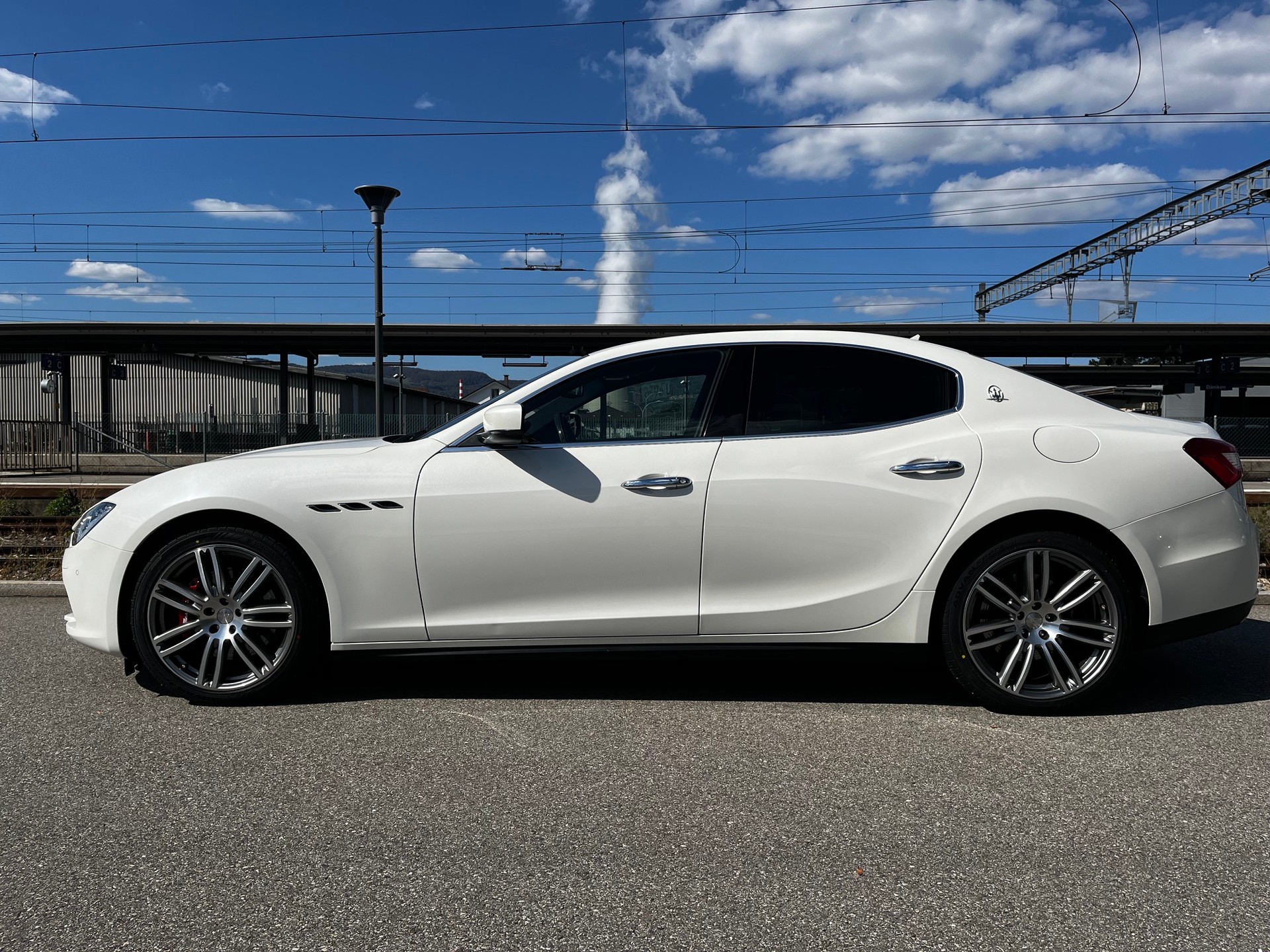 MASERATI Ghibli S Q4 3.0 V6 Automatica-image-1