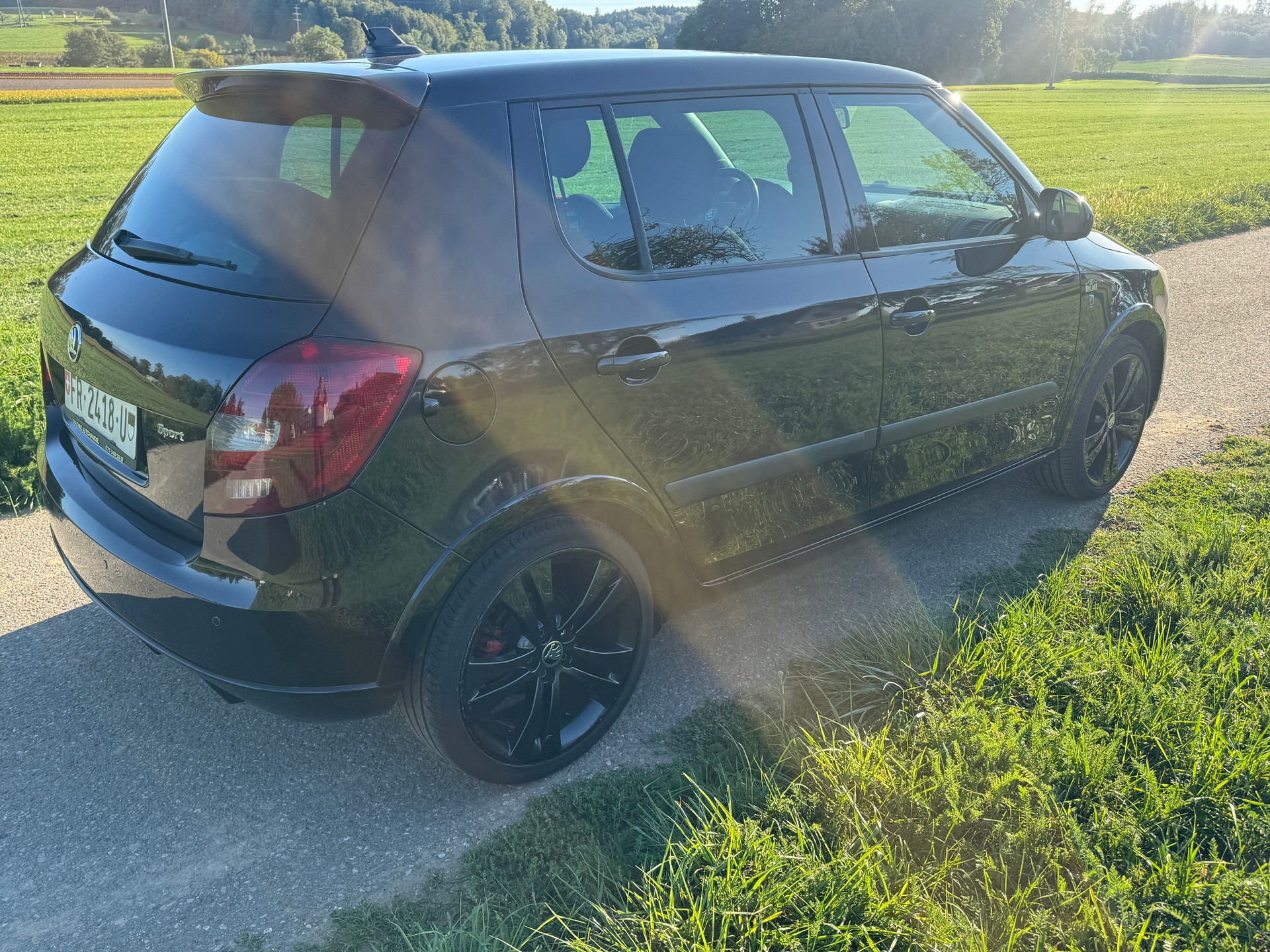 SKODA Fabia 1.2 TSI Monte Carlo-image-4