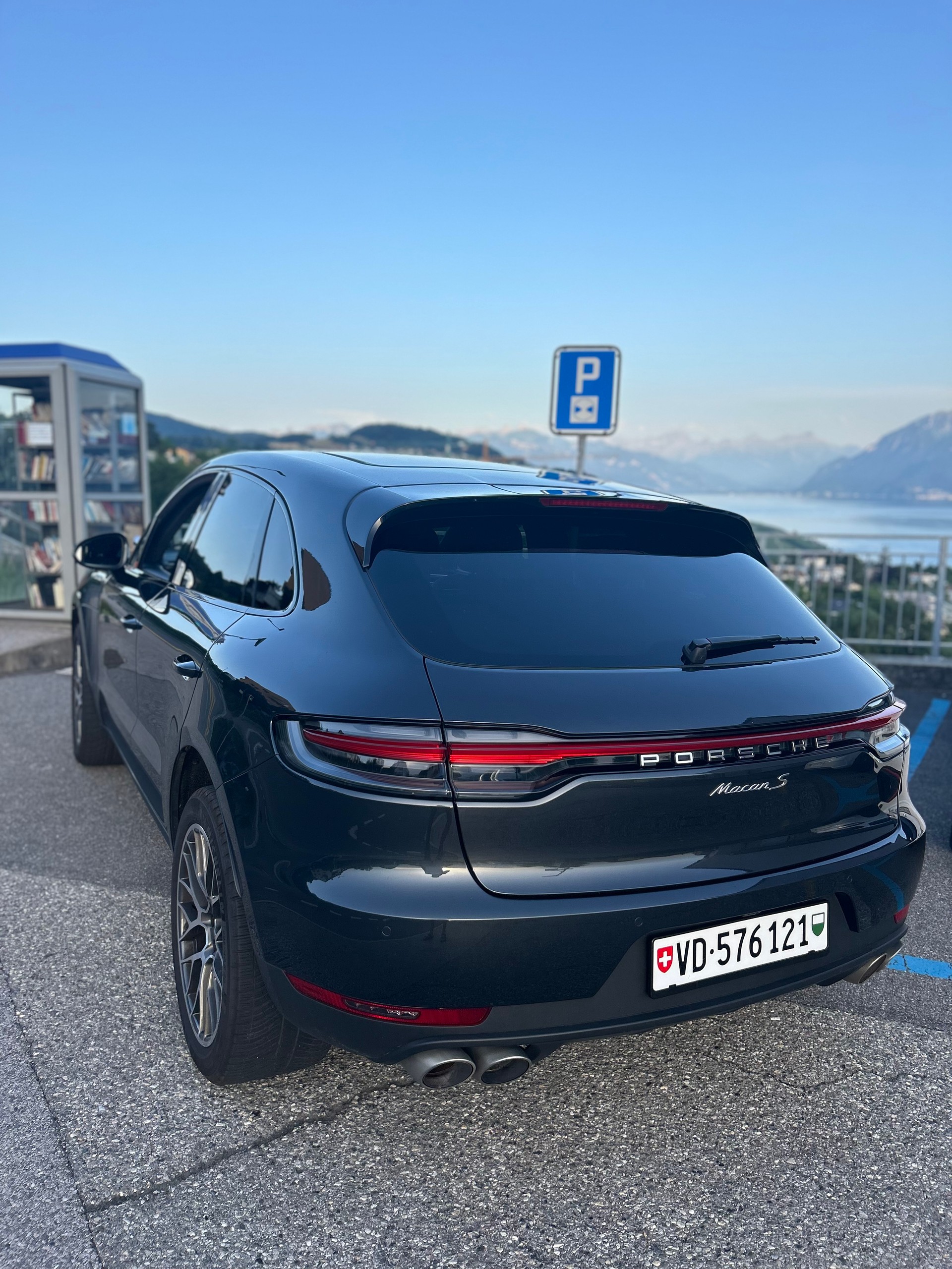 PORSCHE 3.0 V6 S-image-1