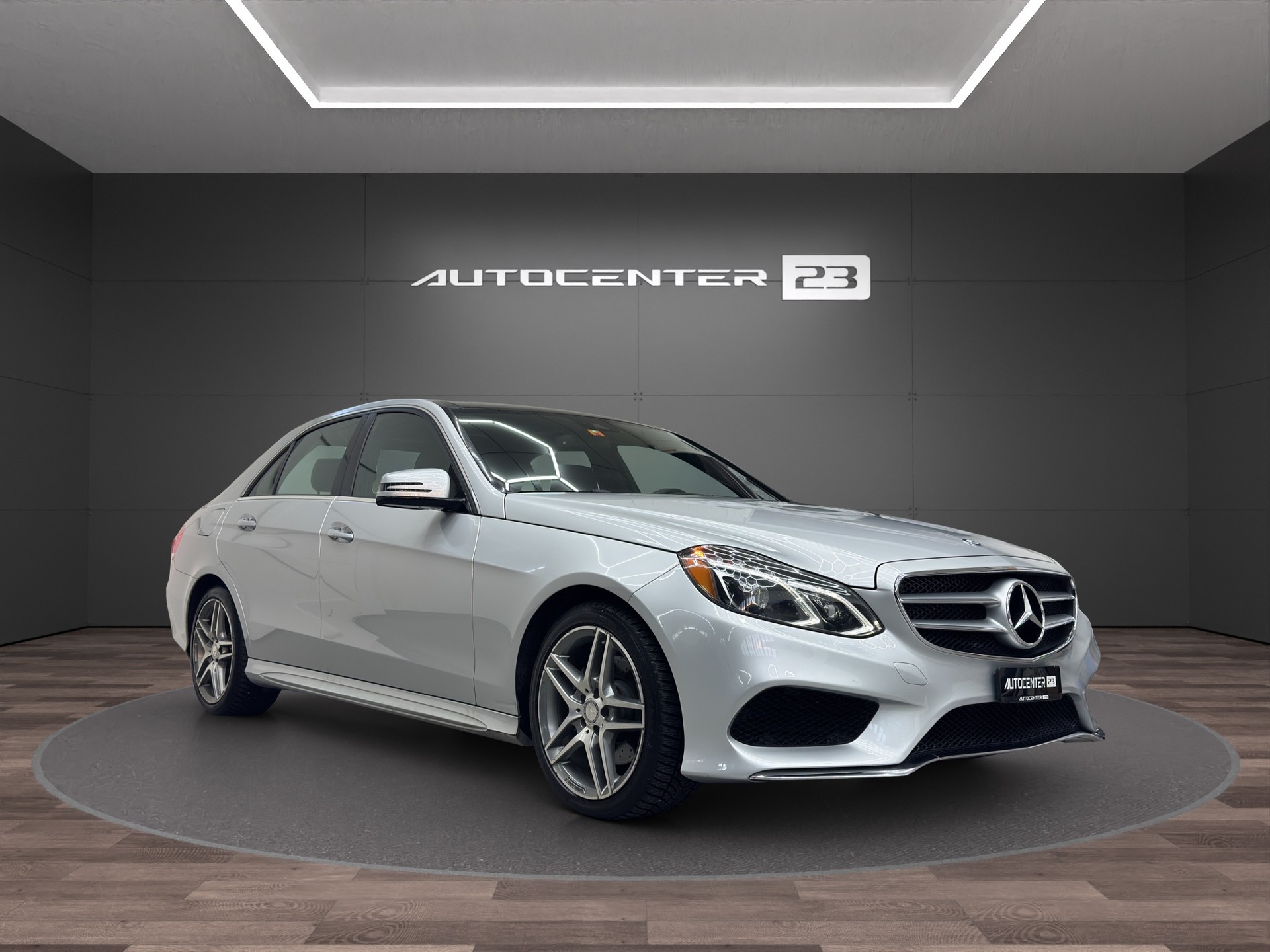 MERCEDES-BENZ E 400 Avantgarde 4Matic 7G-Tronic-image-6