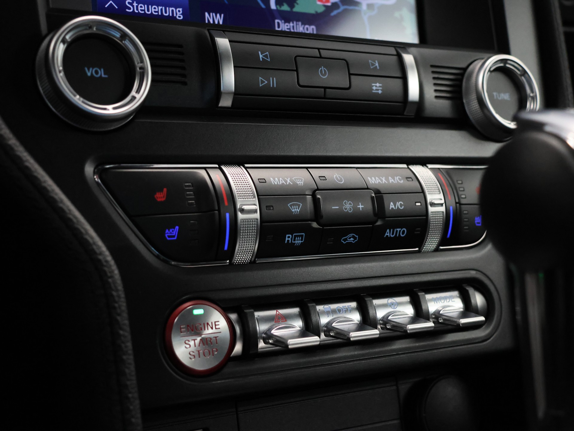 FORD Mustang Fastback 5.0 V8 GT 55 Automat-image-20