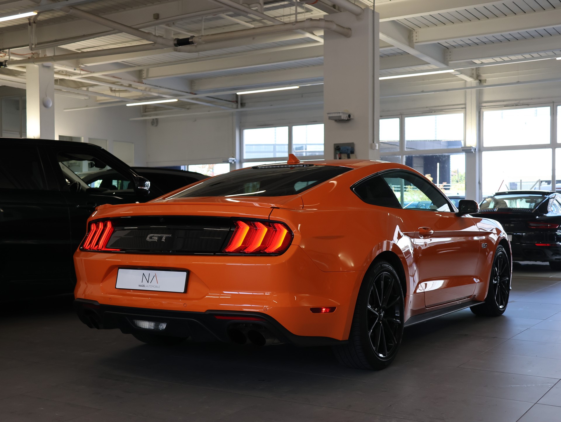 FORD Mustang Fastback 5.0 V8 GT 55 Automat-image-6