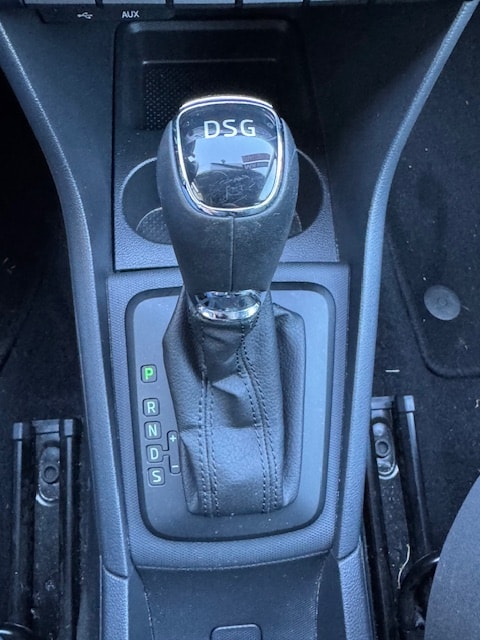 SKODA Rapid Spaceback 1.4 TSI Elegance DSG-image-18