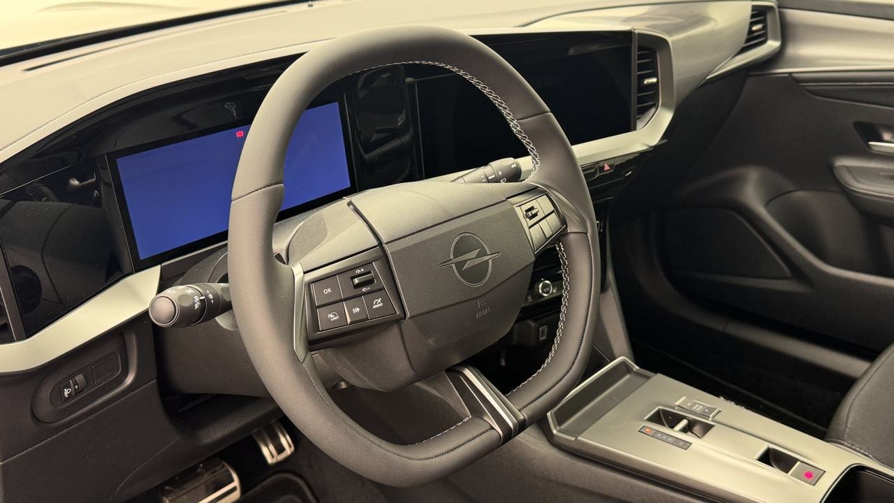 OPEL Mokka 1.2 Direct Injection Turbo GS Aut.-image-6