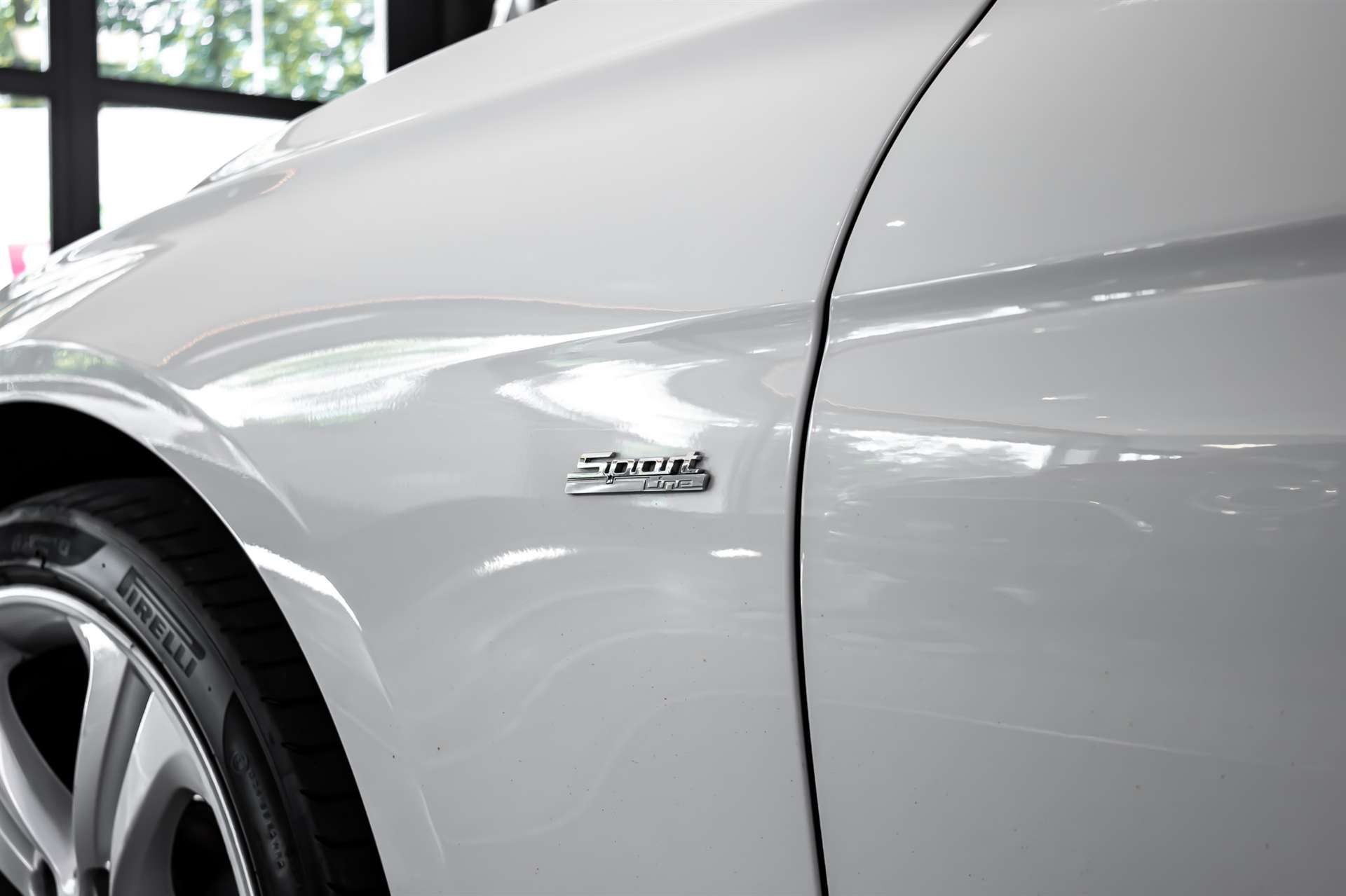 BMW 320d xDrive Touring Edition Sport Line Steptronic-image-28