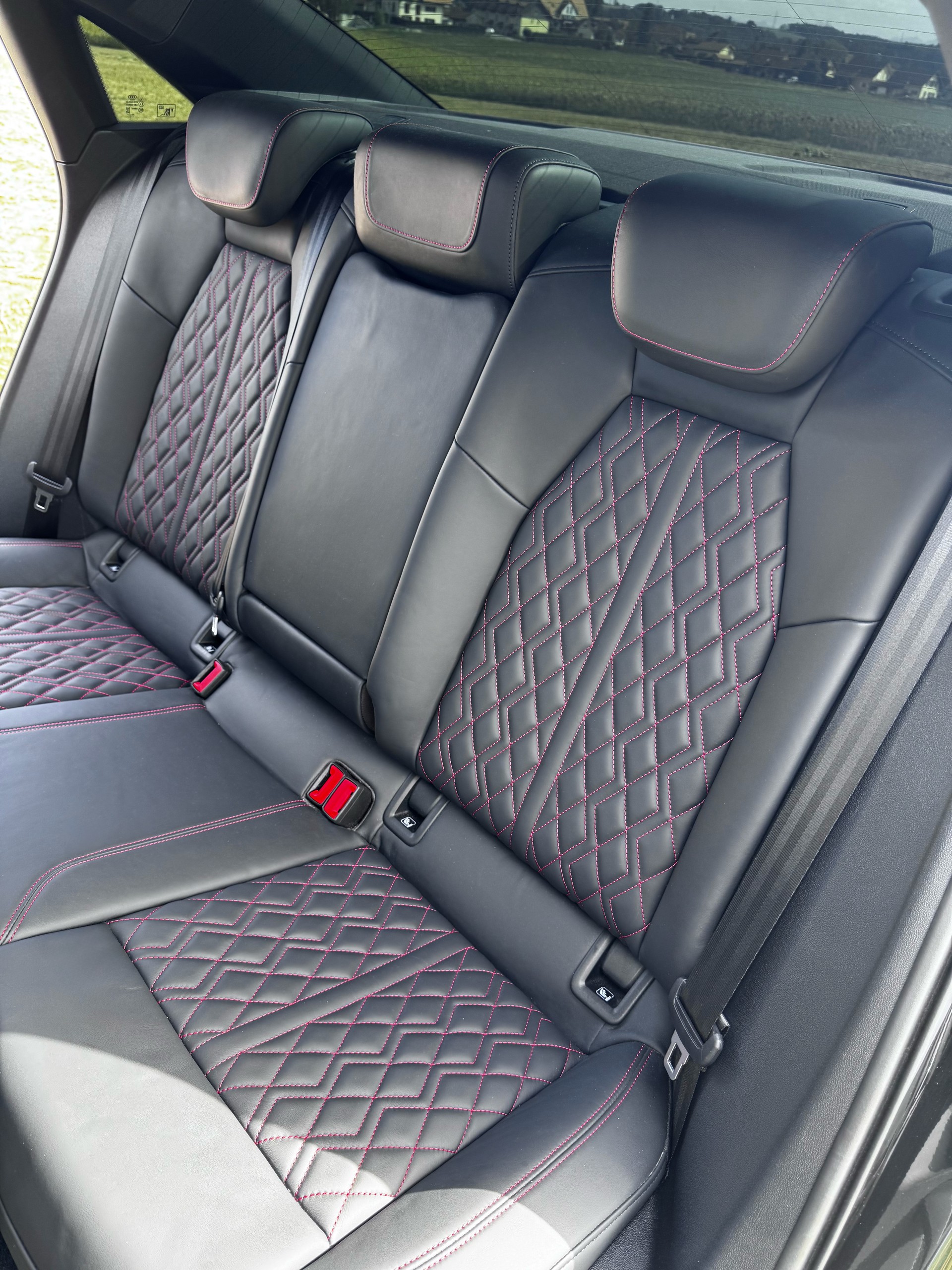 AUDI Limousine 2.0 TFSI quattro S-Tronic-image-5