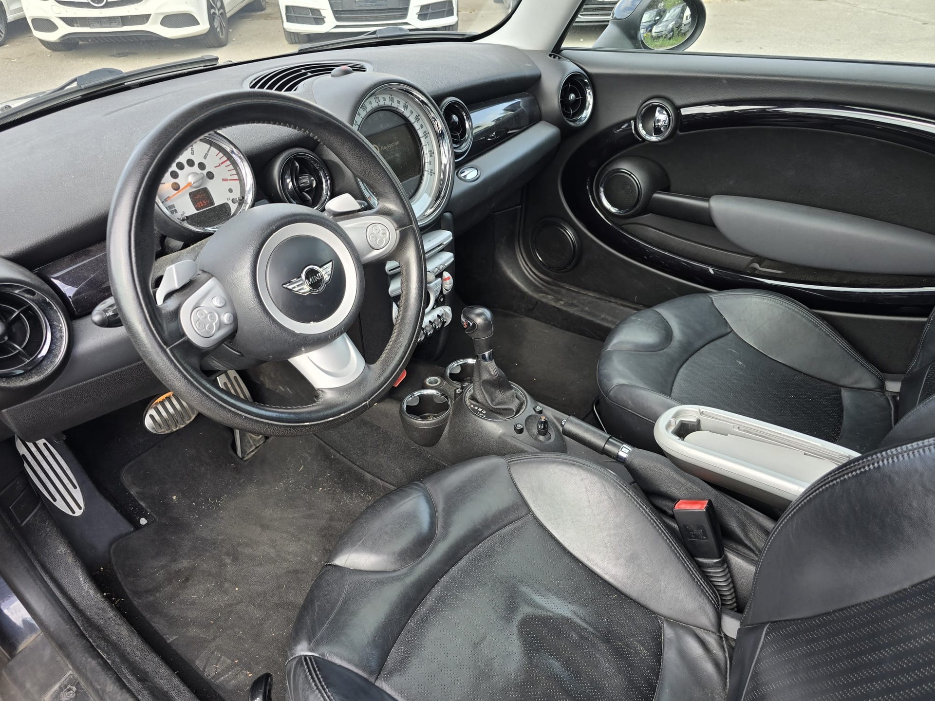 MINI Cooper S Steptronic-image-9
