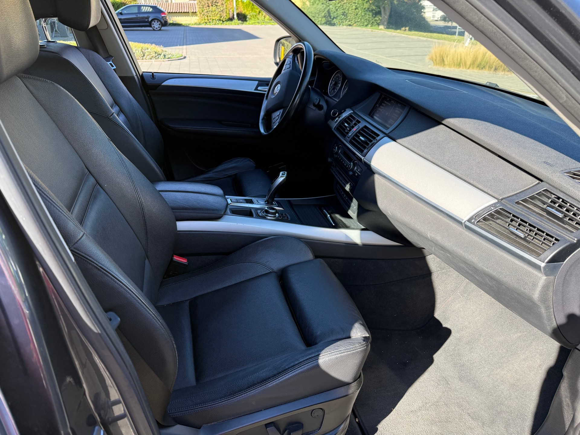 BMW X5 xDrive 30d Steptronic-image-6