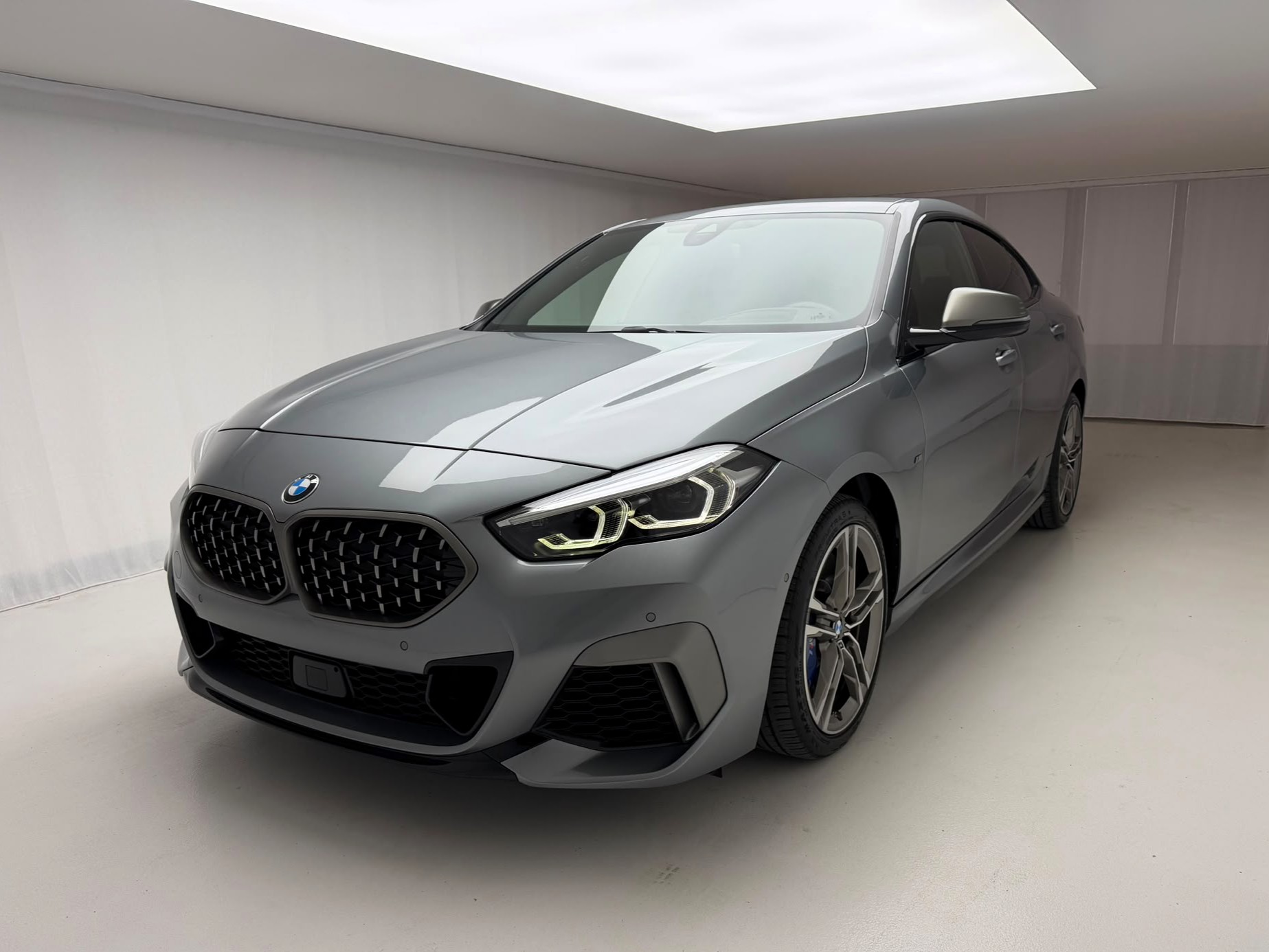 BMW M235i Gran Coupé xDrive Swiss Performance Steptronic-showroom-element-1