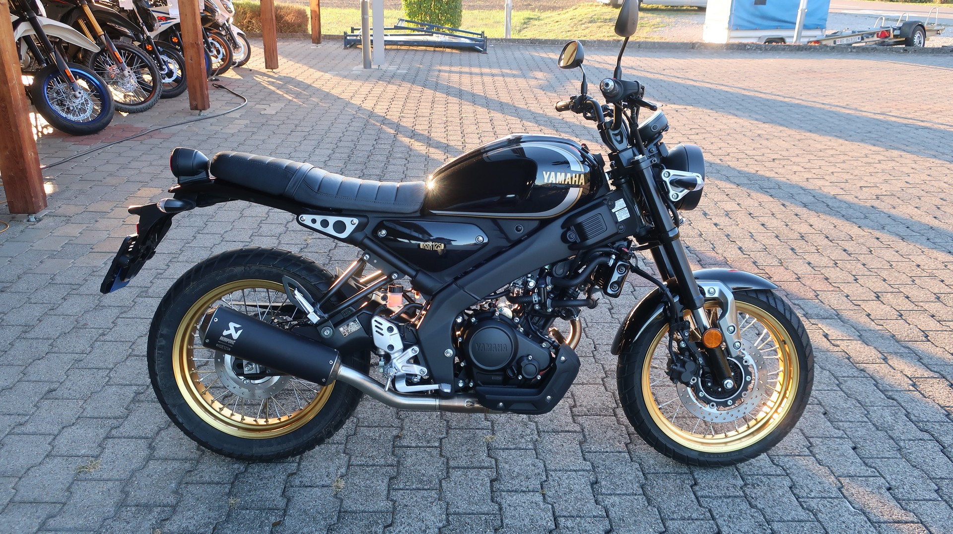 YAMAHA XSR 125 Legacy