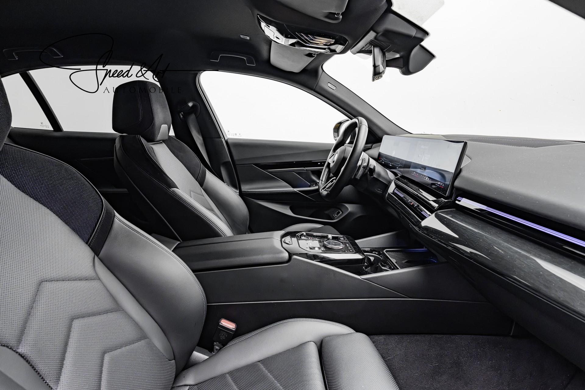 BMW 520d xDrive 48V M Sport Steptronic | STANDHEIZUNG-image-10