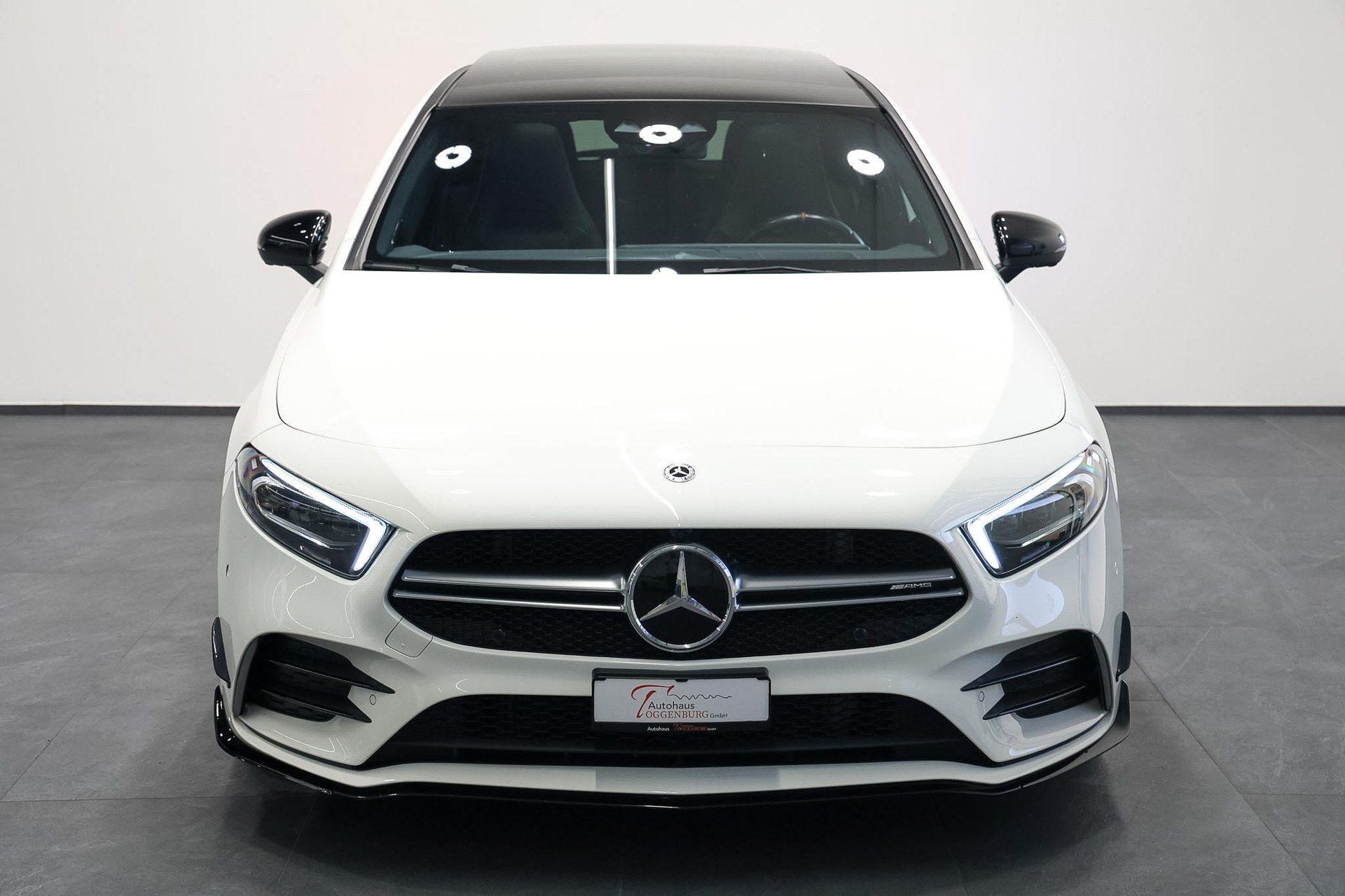 MERCEDES-BENZ A 35 AMG 4Matic Speedshift *CH-Fahrzeug*Aerodynamik-Paket*-image-4