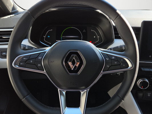 RENAULT Clio 1.6 E-Tech Techno-image-7