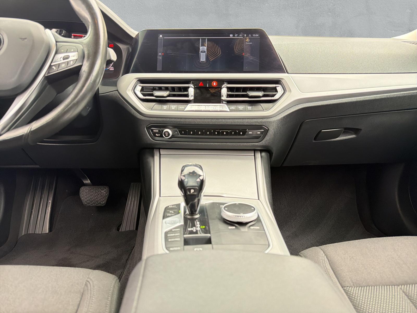 BMW 320d Touring Advantage xDrive G21 AHK-image-17