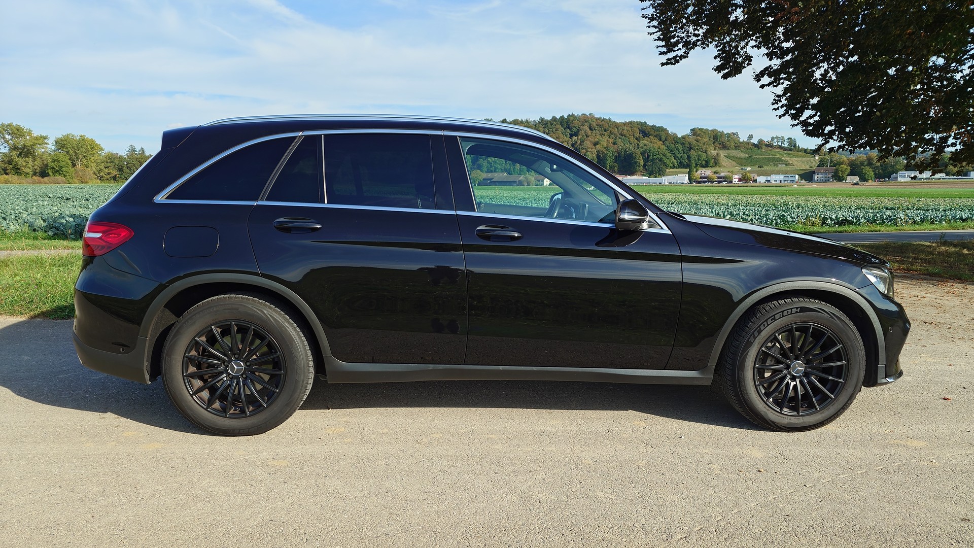 MERCEDES-BENZ GLC 250 d AMG Line 4Matic 9G-Tronic-image-6