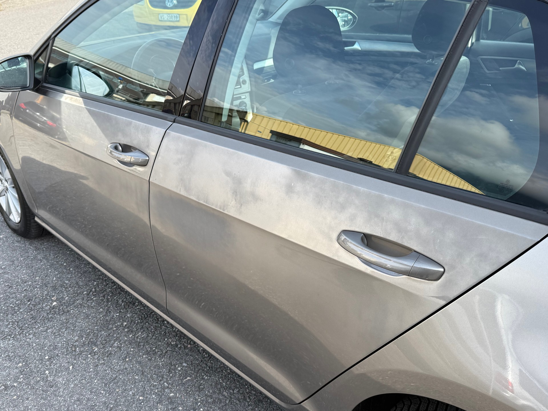 VW Golf 1.6 TDI Comfortline 4Motion-image-4