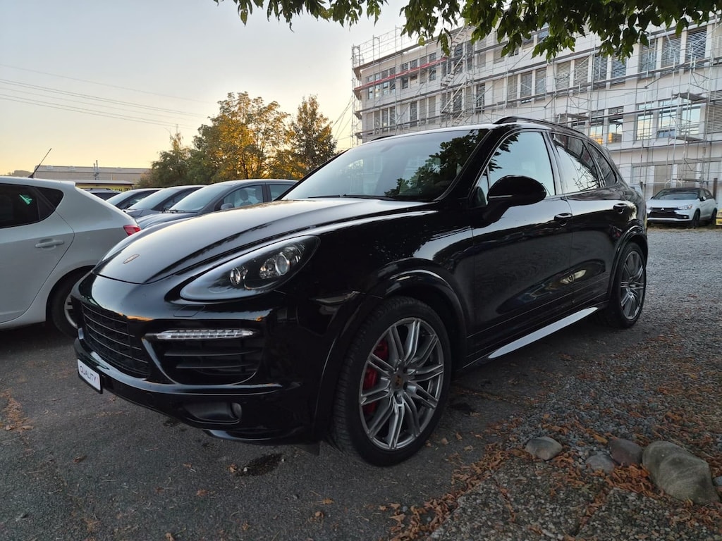 PORSCHE Cayenne GTS-image-2