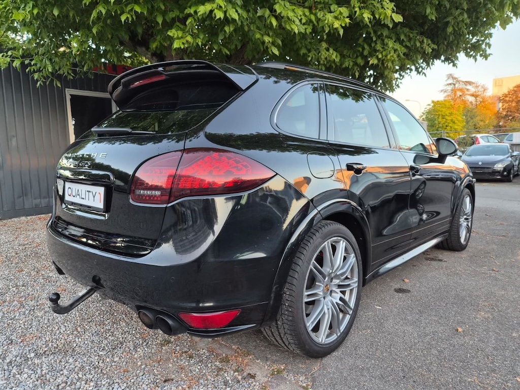 PORSCHE Cayenne GTS-image-5