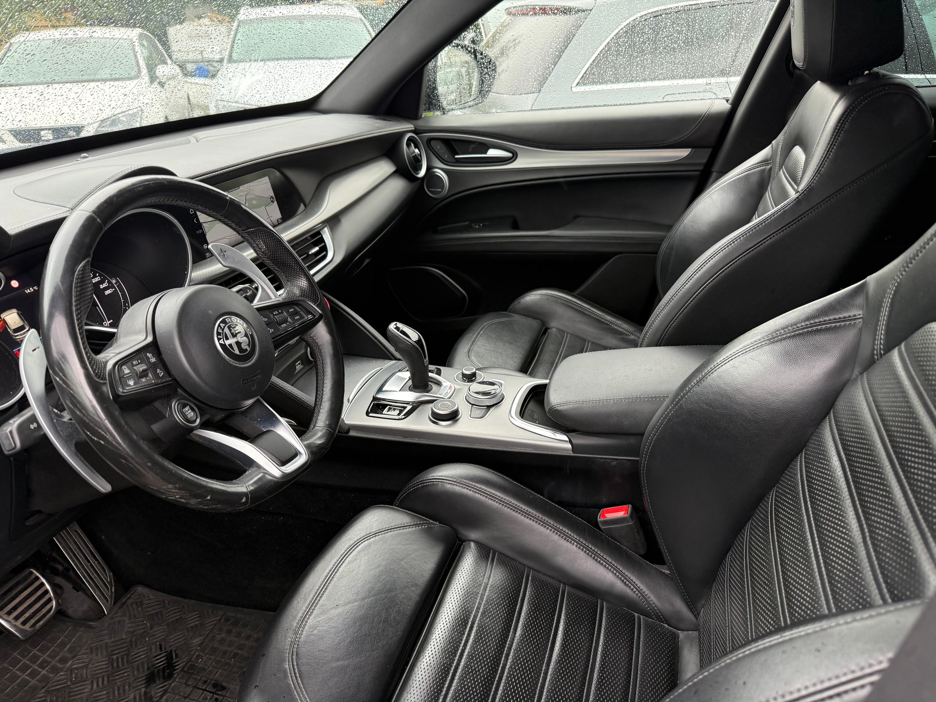 ALFA ROMEO Stelvio 2.0 Executive Q4 Automatic-image-8