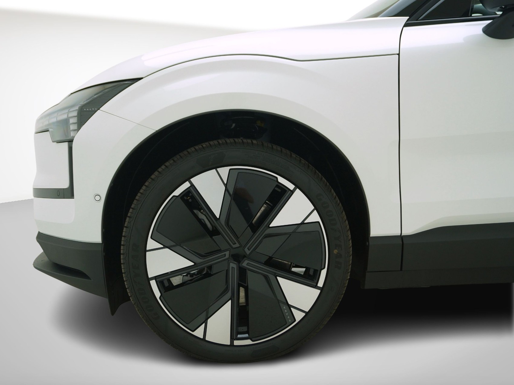 VOLVO EX 30 P8 Ultra AWD-image-8