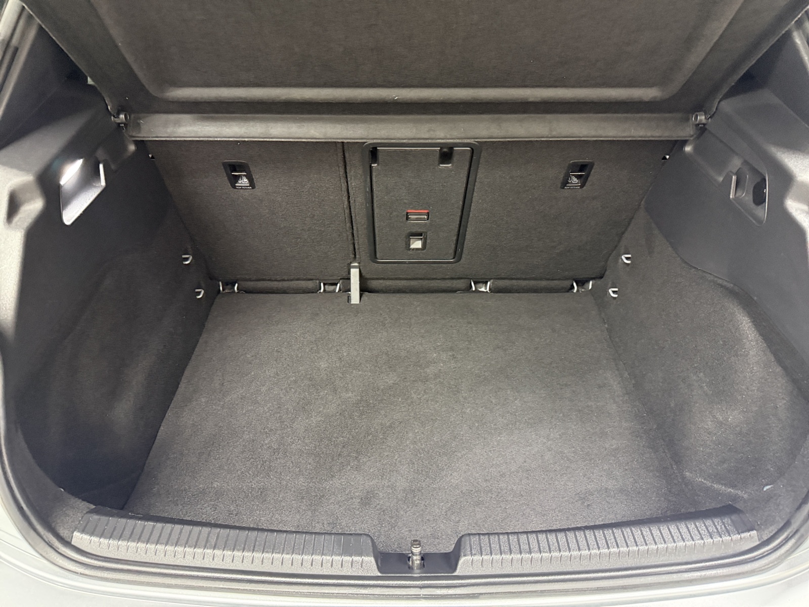 VW ID.3 Pro S 77 kWh Life Plus-image-13