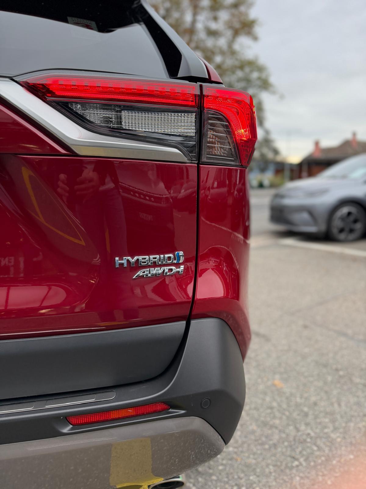 TOYOTA RAV-4 2.5 HSD Premium e-CVT 4WD-image-4