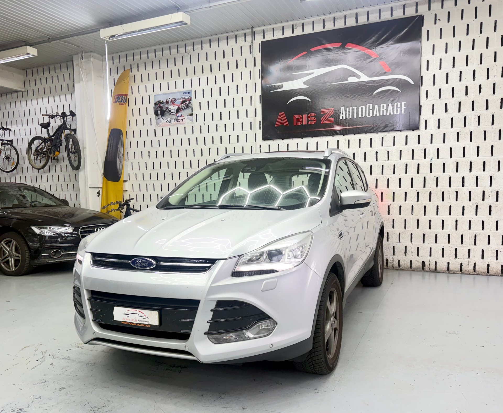 FORD Kuga 1.6 SCTi Titanium 4WD Automatic-image-0