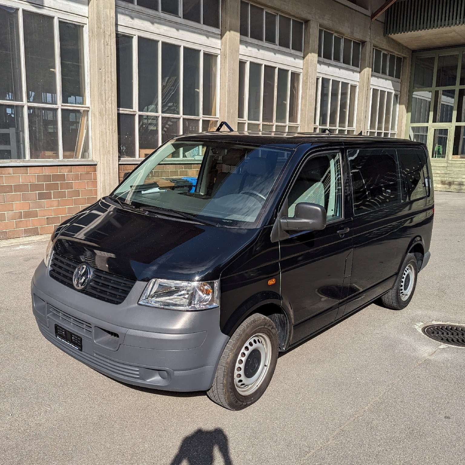 VW T5 2.5 TDI PD-image-0