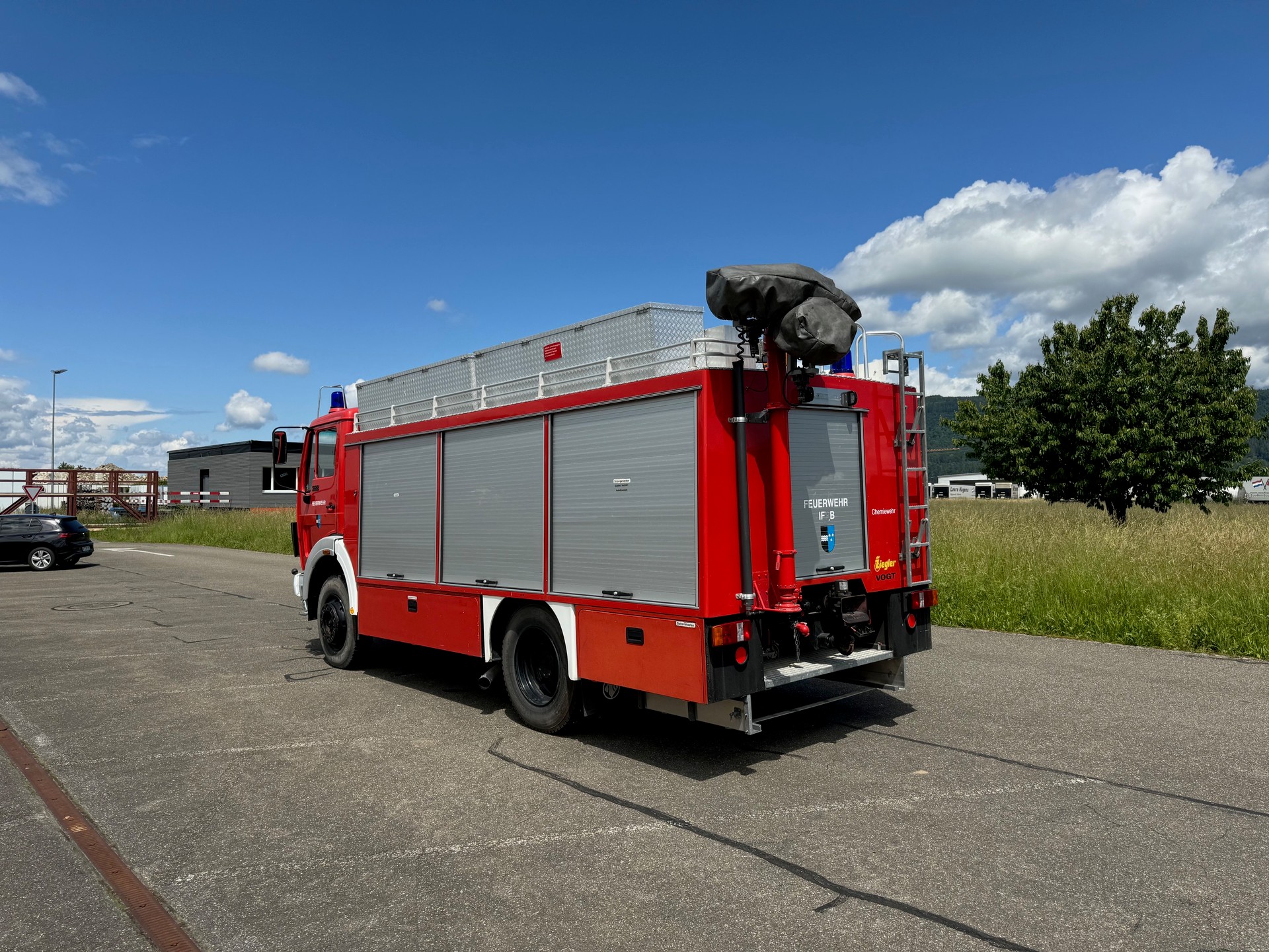 MERCEDES-BENZ 1222 AF-image-3