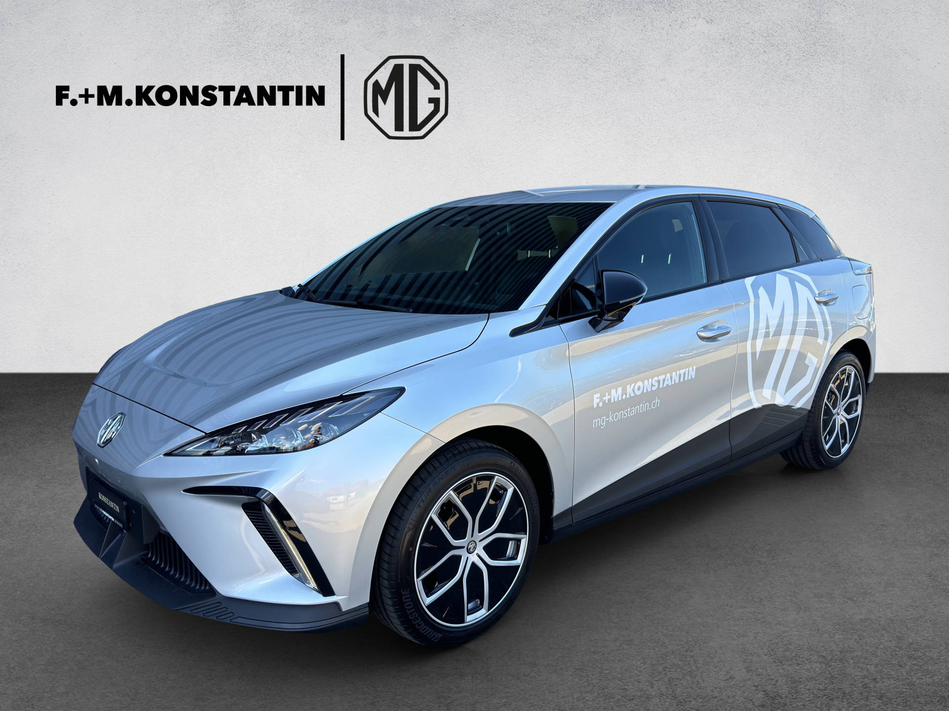 MG 4 Luxury 64kWh-image-1