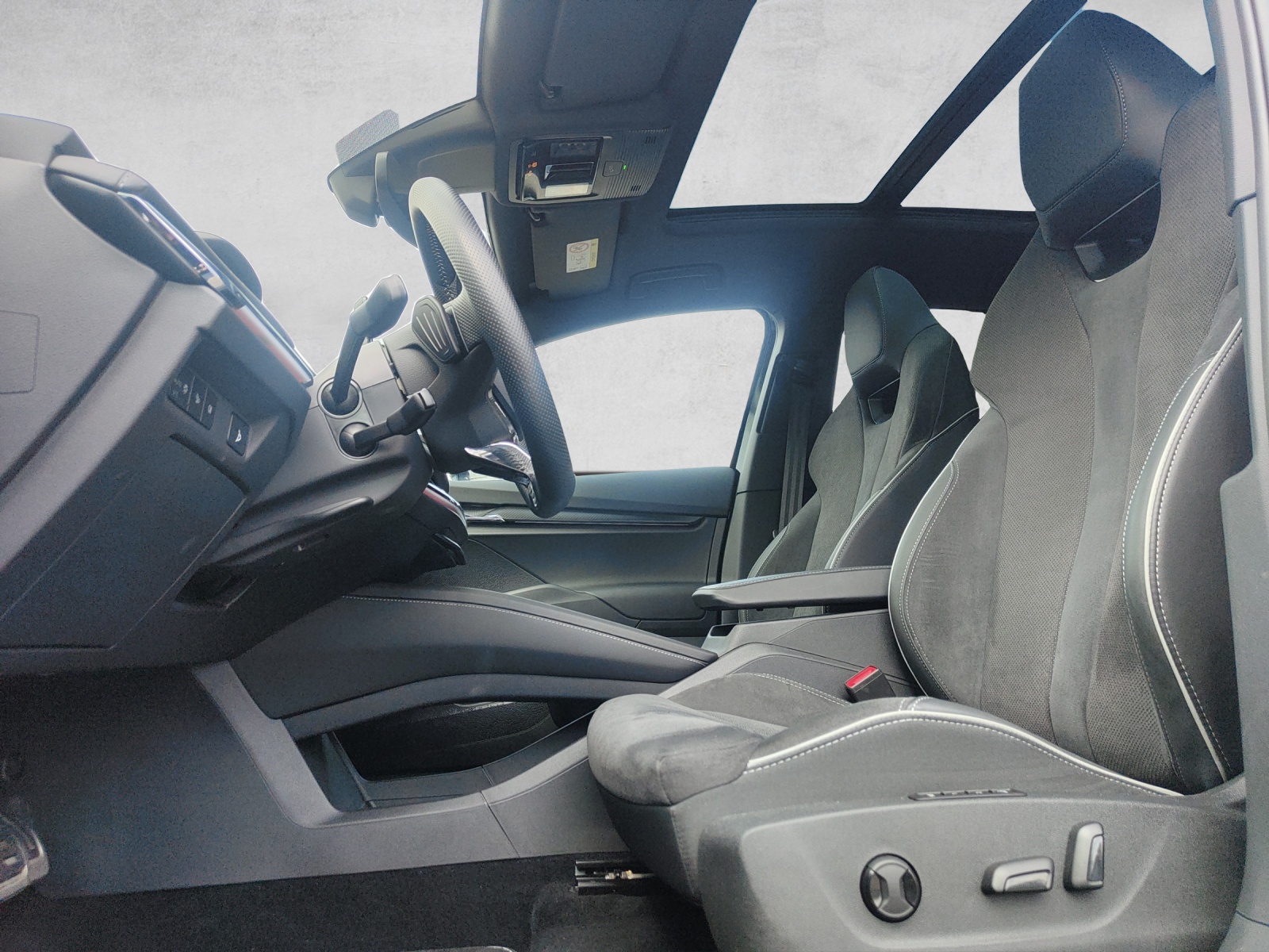 SKODA Enyaq iV 80 SportLine-image-5