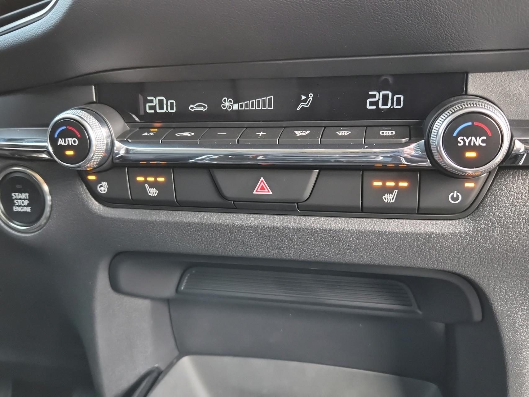 MAZDA CX-30 SKYACTIV-X 186 M Hybrid Takumi FWD AT-image-18