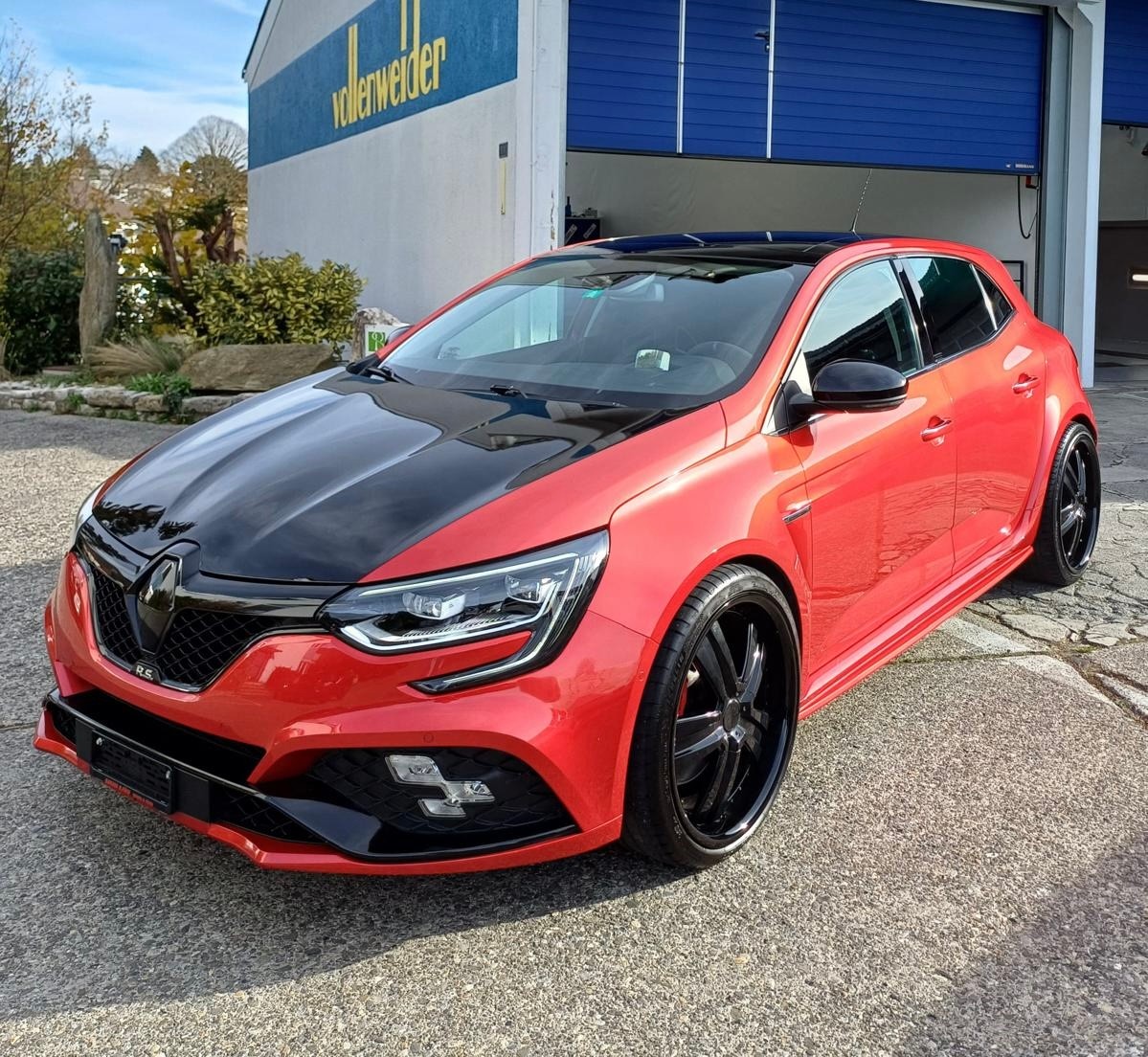 RENAULT Mégane Trophy 300 EDC-image-0