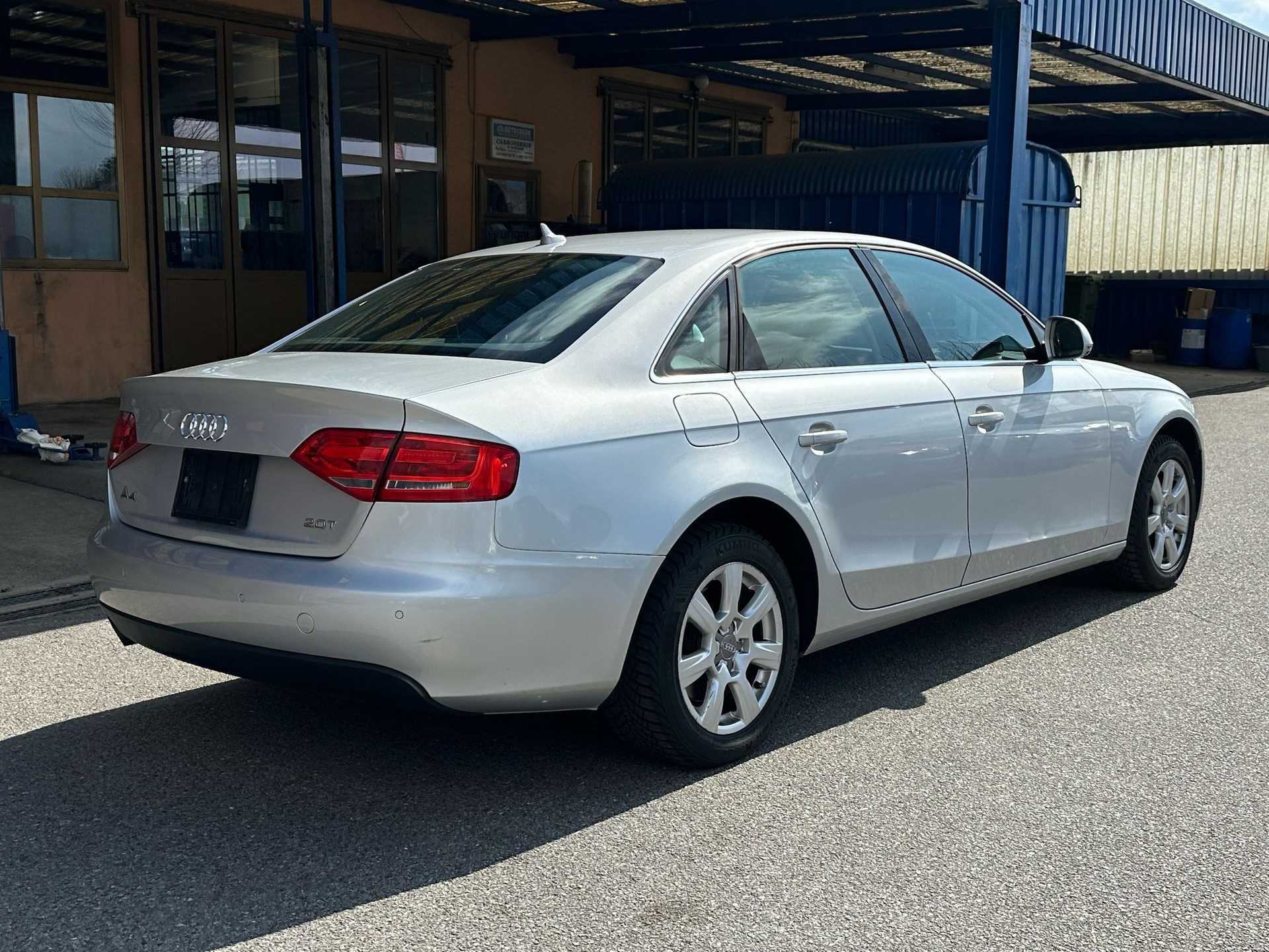 AUDI A4 2.0 TFSI multitronic-image-6