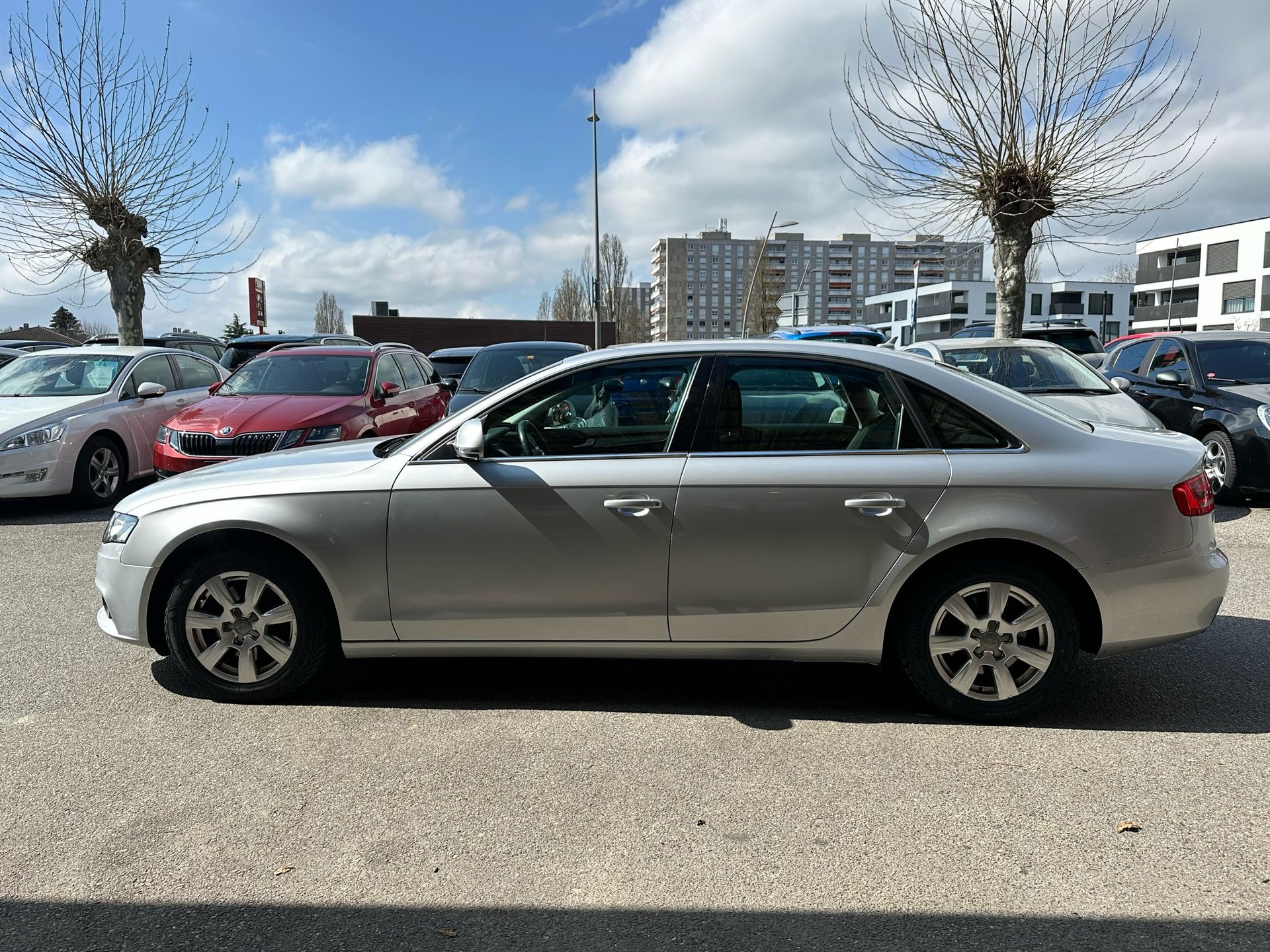 AUDI A4 2.0 TFSI multitronic-image-2