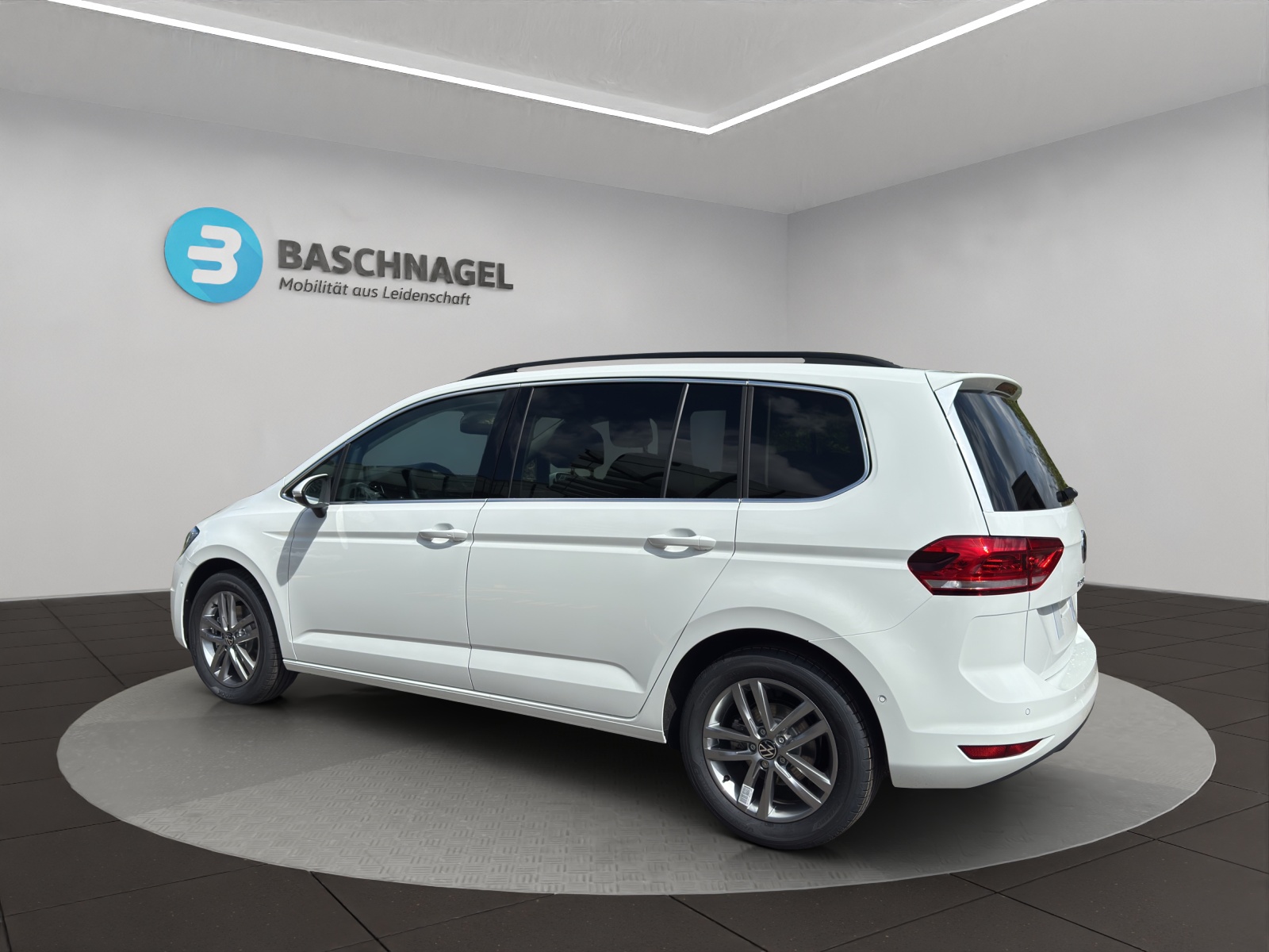 VW Touran 1.5 TSI EVO Comfortline United DSG-image-2