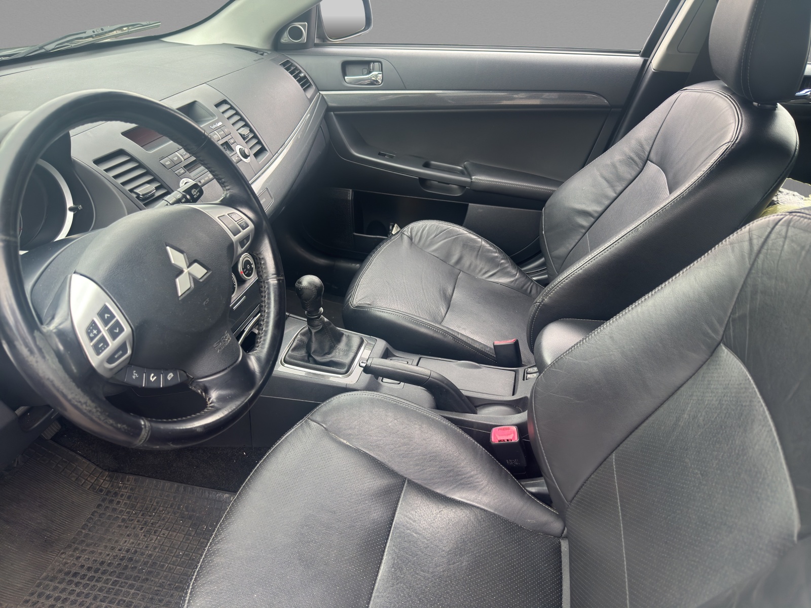 MITSUBISHI Lancer Sportback 2.0 DID Invite-image-6