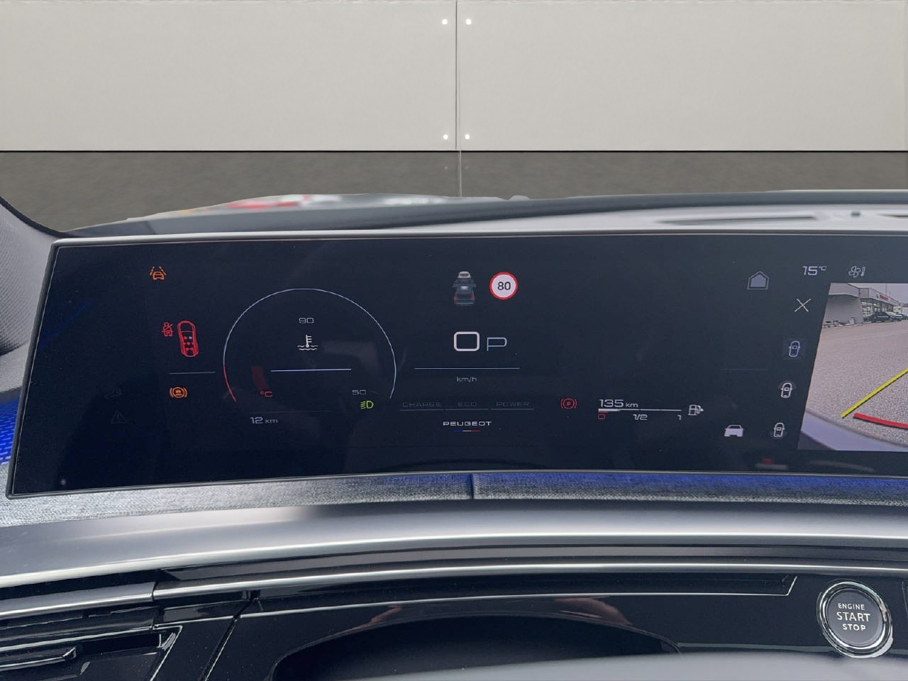 PEUGEOT 5008 1.2 Hybrid GT-image-9