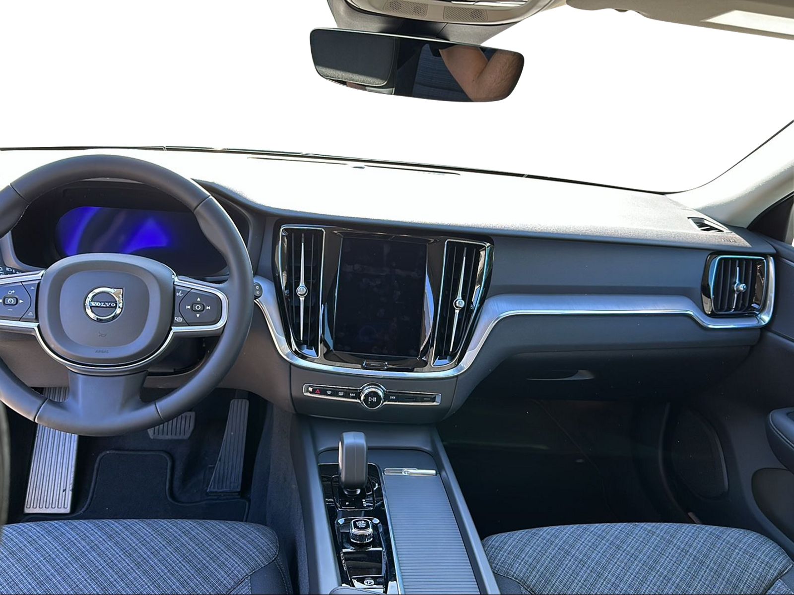 VOLVO V60 2.0 B3 Core-image-10