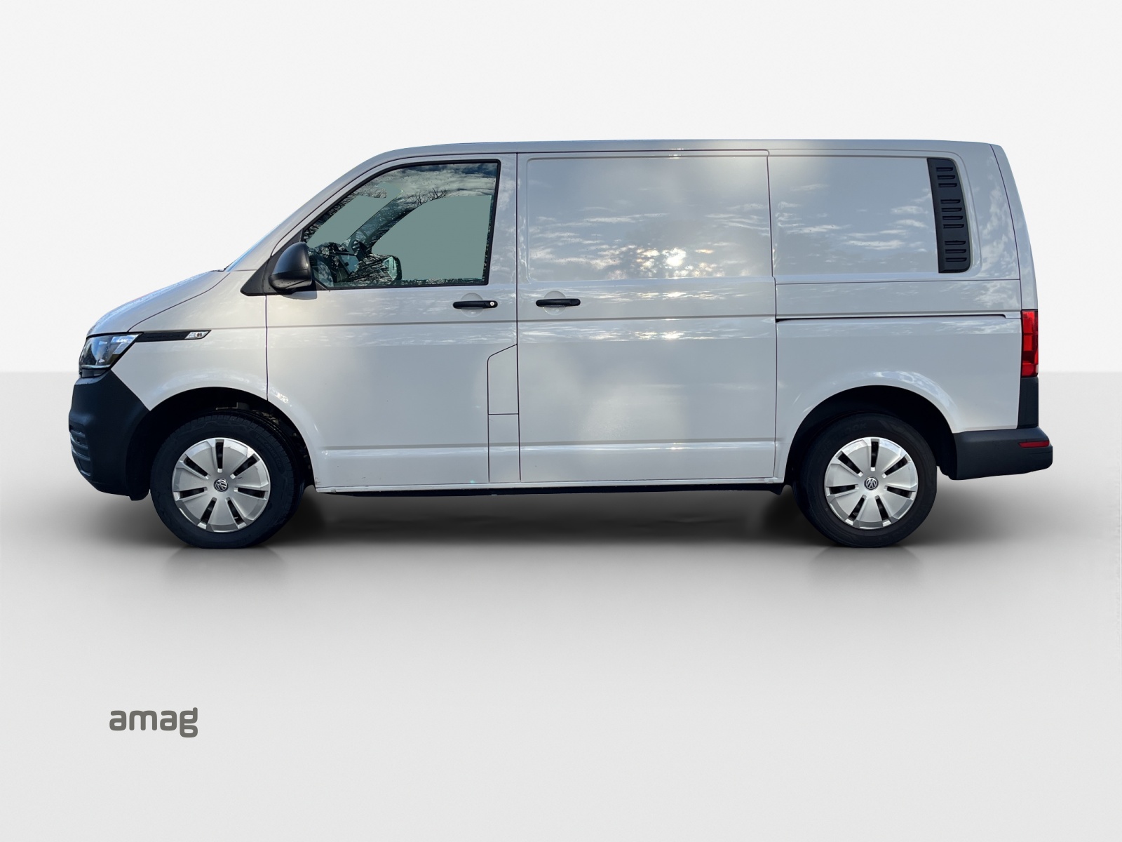 VW T6.1 2.0 TDI 4Motion-image-1