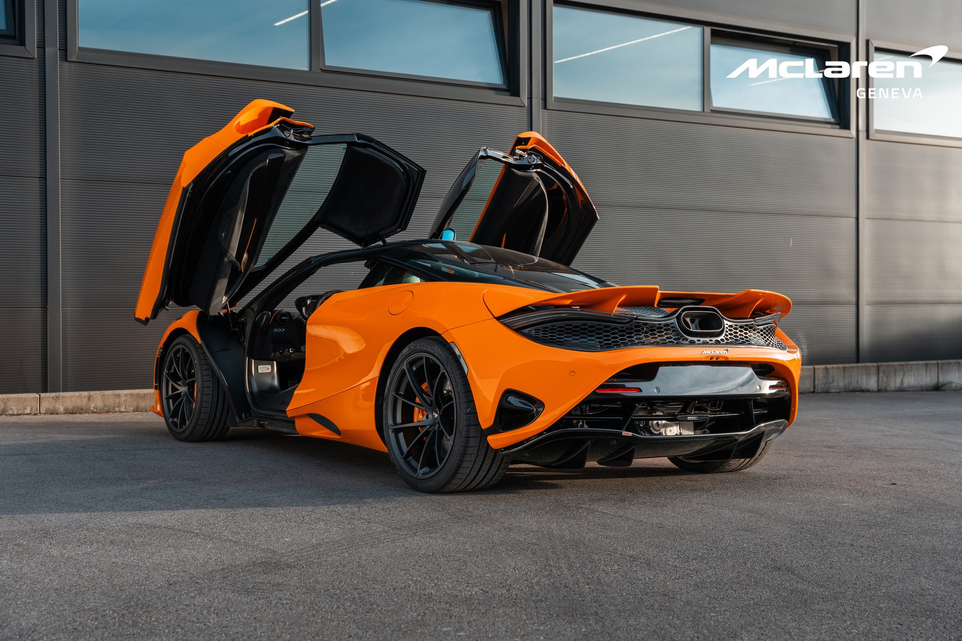 McLAREN 750S Performance-image-9