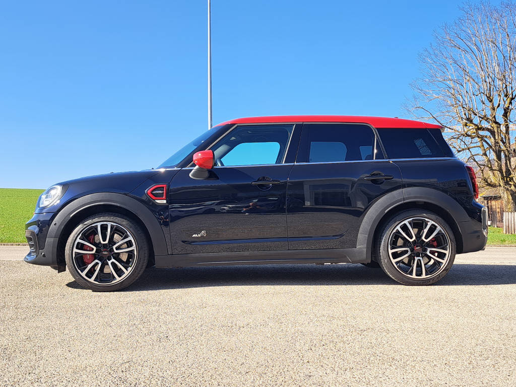 MINI Countryman 2.0i 306cv John Cooper Works ALL4-image-4