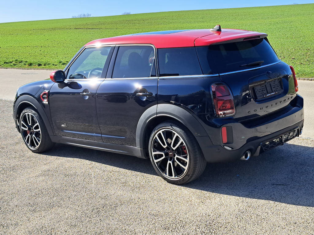 MINI Countryman 2.0i 306cv John Cooper Works ALL4-image-2